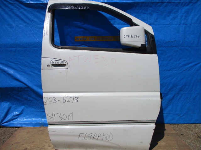 Used Nissan Elgrand DOOR SHELL FRONT RIGHT